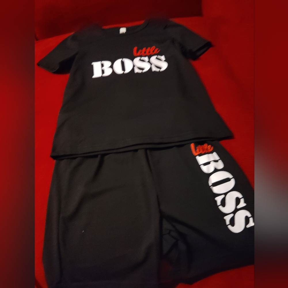 NWOT Never Worn Little Boys 2pc Short Set